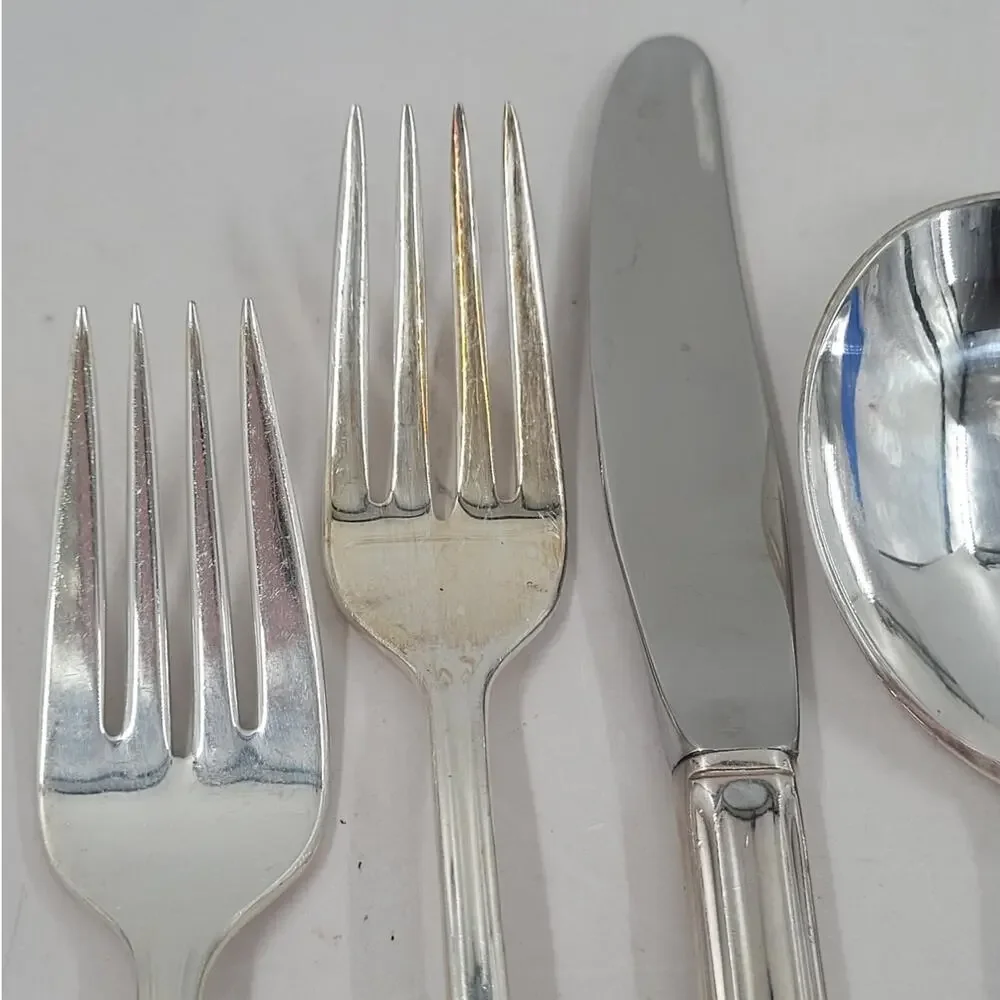 Rogers‎ Brothers Silverplate Eternally Yours Coquette 5 Piece Setting 8-8
